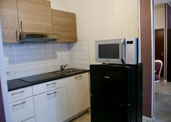 Residenza Santachiara * パルマ