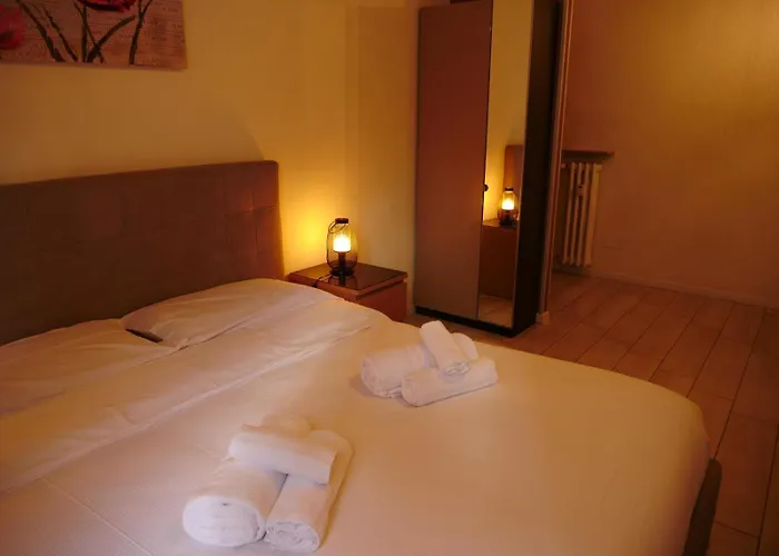 Residenza Santachiara アパート パルマ